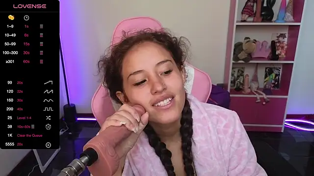 Snapshot of redbarbiedollx chatting on 03.09.25 redbarbiedollx online show from 03.09.25