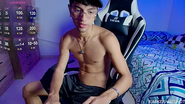 Angelligth online show from 04.09.26