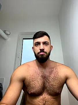 LoveIsBlind  online show from 12.02.24