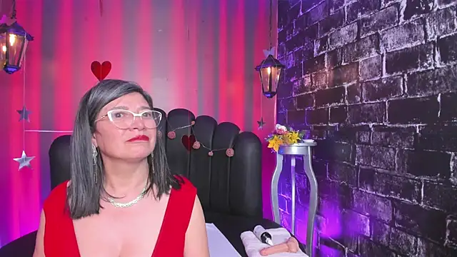 Madame Jay online show from 02.15.25