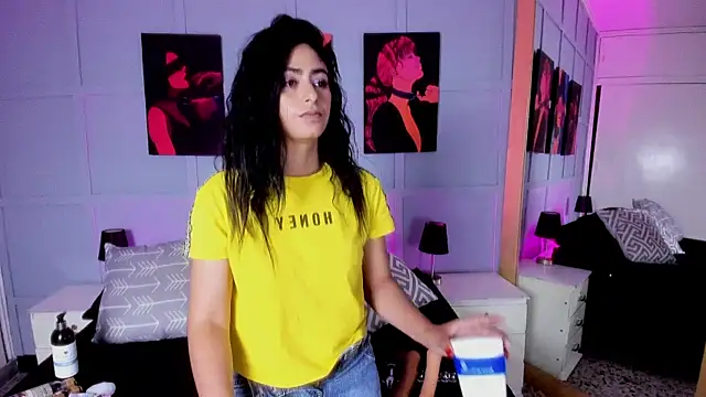 Elizabeth Santos online show from 10.21.25