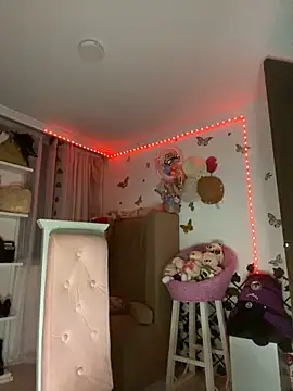 lina pink online show from 02.11.25