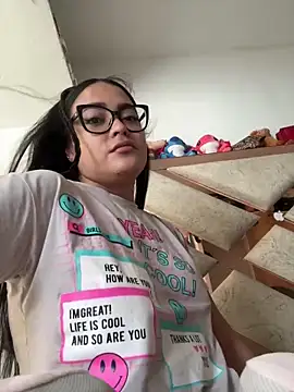 Snapshot of Karla-sexy01 chatting on 01.14.25 Karla-sexy01 online show from 01.14.25