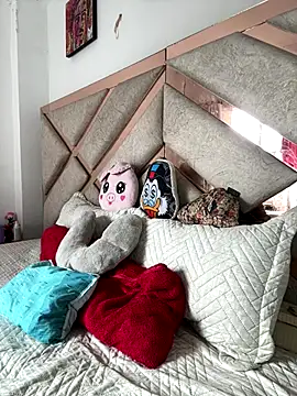 Snapshot of Karla-sexy01 chatting on 09.10.25 Karla-sexy01 online show from 09.10.25