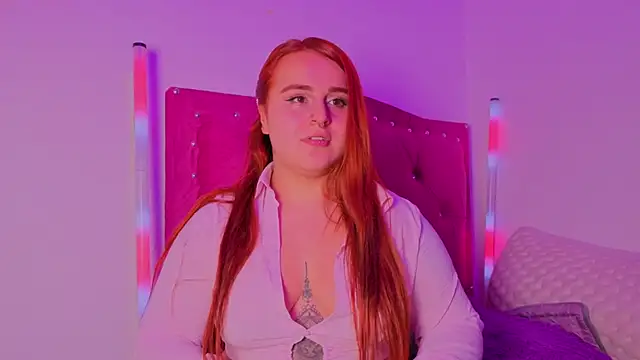 Snapshot of evy_orange1 chatting on 11.27.25 evy orange1 online show from 11.27.25