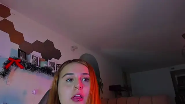 Snapshot of evy_orange1 chatting on 01.07.26 evy orange1 online show from 01.07.26