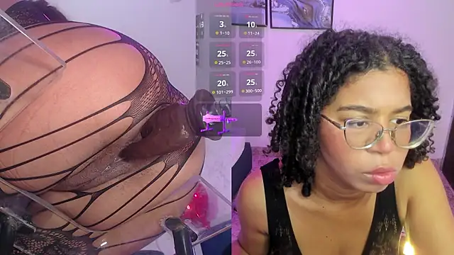 Snapshot of MilaHall_ chatting on 02.08.26 MilaHall online show from 02.08.26