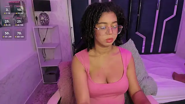 Snapshot of MilaHall_ chatting on 02.23.26 MilaHall online show from 02.23.26