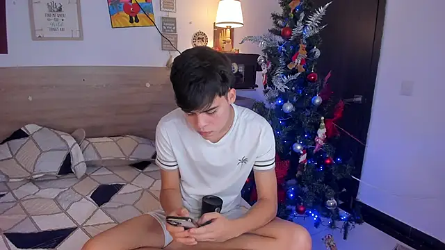 justinbiler online show from 12.15.25