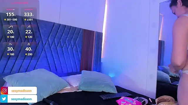 MADISSONLOVE  online show from 01.28.25