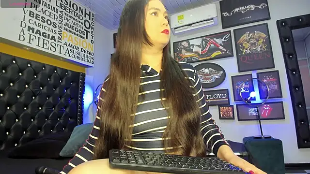 MADISSONLOVE  online show from 03.20.25