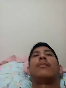 Snapshot of Guti_hazz chatting on 03.02.25 Guti hazz online show from 03.02.25