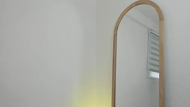 Julifoxx online show from 12.02.25