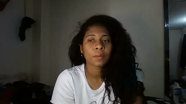 Snapshot of Ivon-09 chatting on 01.18.25 Ivon-09 online show from 01.18.25