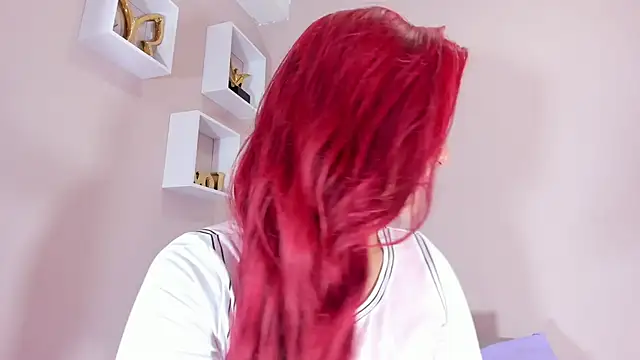 Snapshot of veronica_sinner_ chatting on 12.05.25 veronica sinner online show from 12.05.25