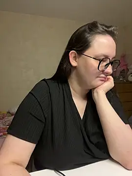 hungry1bunny online show from 01.24.25