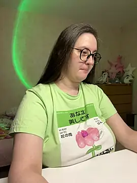 hungry1bunny online show from 02.14.25