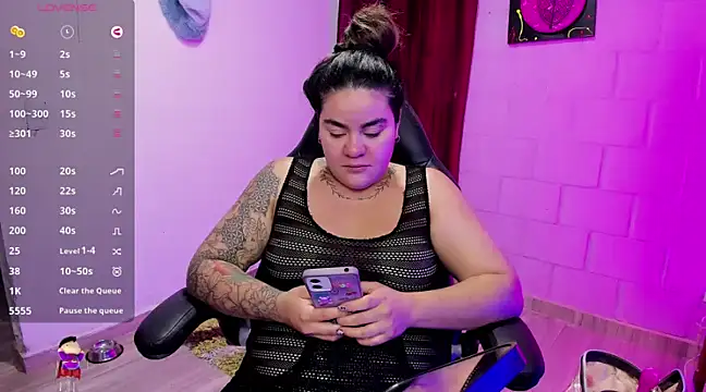 Sharon hils online show from 12.17.24