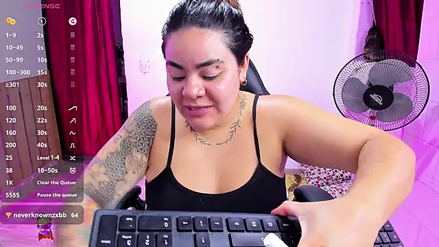 Sharon hils online show from 01.07.25