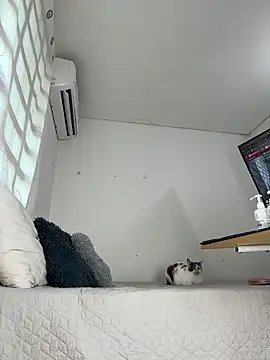 Snapshot of Anny__777 chatting on 12.14.25 Anny 777 online show from 12.14.25