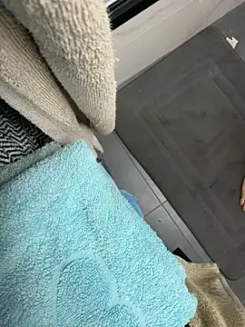 Snapshot of poyaman2 chatting on 03.04.26 poyaman2 online show from 03.04.26