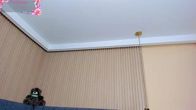 kathecute   online show from 12.23.25