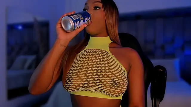 ChaynnaCooper online show from 11.04.25