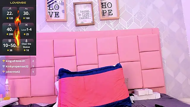 SamanthaFerrer   online show from 01.03.25
