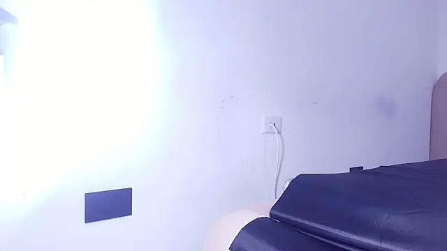 nicol f online show from 04.02.26