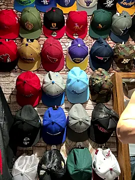 Snapshot of SirCamelCock chatting on 01.11.26 SirCamelCock online show from 01.11.26