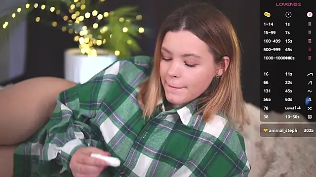 Milana15 online show from 02.13.25