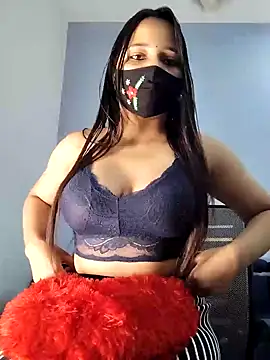 Varnika aarora online show from 12.13.24