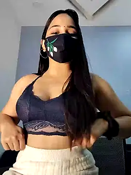 Varnika aarora online show from 12.28.24