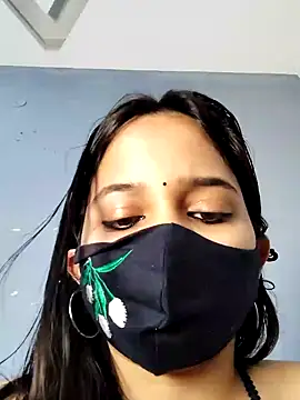 Varnika aarora online show from 12.28.24