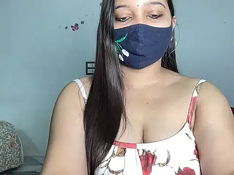 Varnika aarora online show from 10.19.25