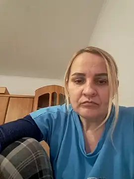 Malichkaanna30 online show from 12.20.24