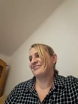 Malichkaanna30 online show from 02.15.25