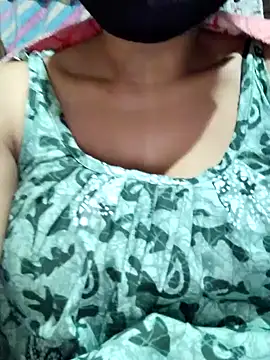 Snapshot of Sexy-sheela chatting on 01.18.25 Sexy-sheela online show from 01.18.25