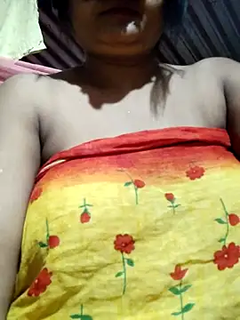 Snapshot of Sexy-sheela chatting on 10.05.25 Sexy-sheela online show from 10.05.25