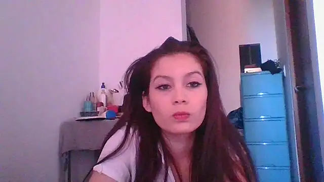  yuyi online show from 01.21.25