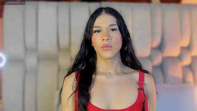 Isa Little Star online show from 03.14.26