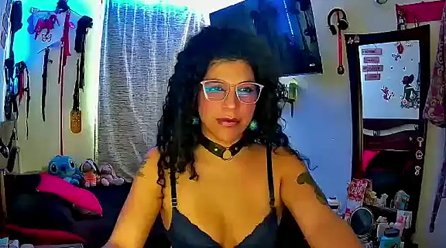 NicollWilliams 420 online show from 01.14.25