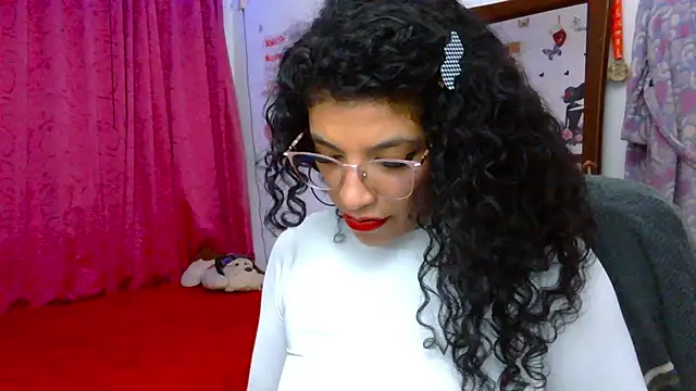 NicollWilliams 420 online show from 12.03.25