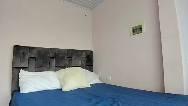 kitty myers online show from 03.08.25