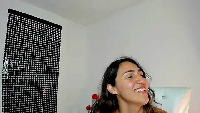 Snapshot of misshiccups chatting on 03.02.25 misshiccups online show from 03.02.25