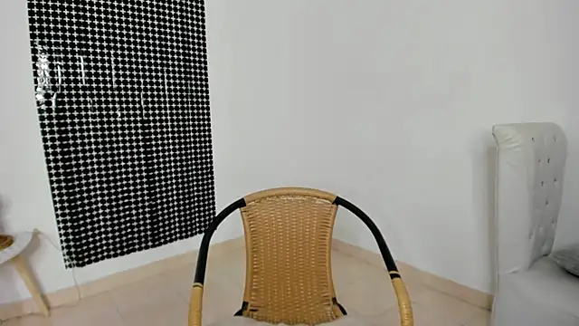 Snapshot of misshiccups chatting on 03.05.25 misshiccups online show from 03.05.25