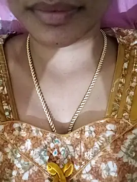 Snapshot of Ambika01 chatting on 01.08.25 Ambika01 online show from 01.08.25