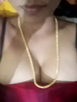 Snapshot of Ambika01 chatting on 02.16.25 Ambika01 online show from 02.16.25