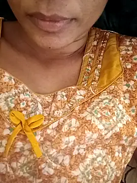 Snapshot of Ambika01 chatting on 03.08.25 Ambika01 online show from 03.08.25