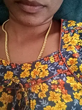 Snapshot of Ambika01 chatting on 03.09.25 Ambika01 online show from 03.09.25